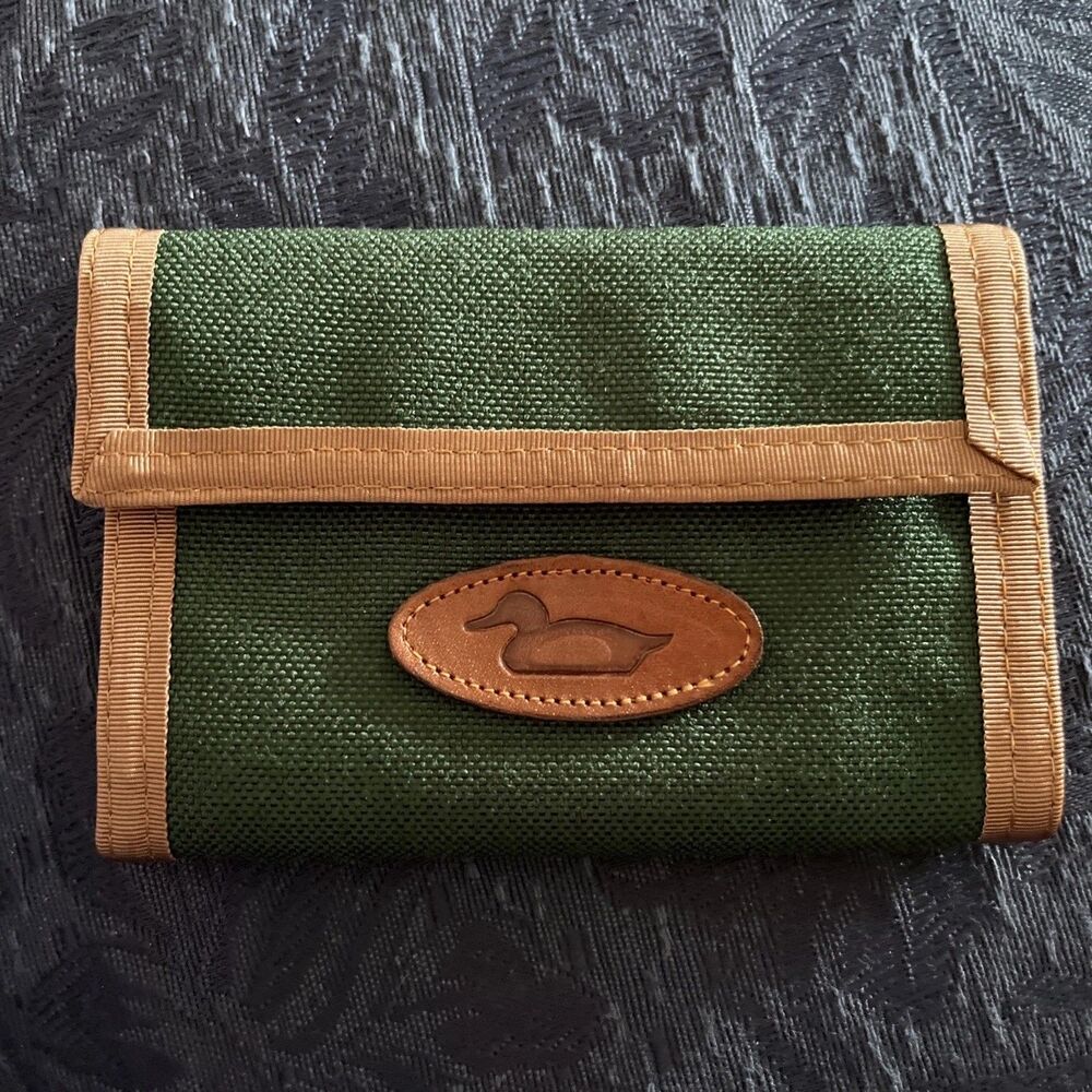 Vintage 1980s Nylon Duck  Tri-Fold Wallet Checkbook Danbury Made In USA New
